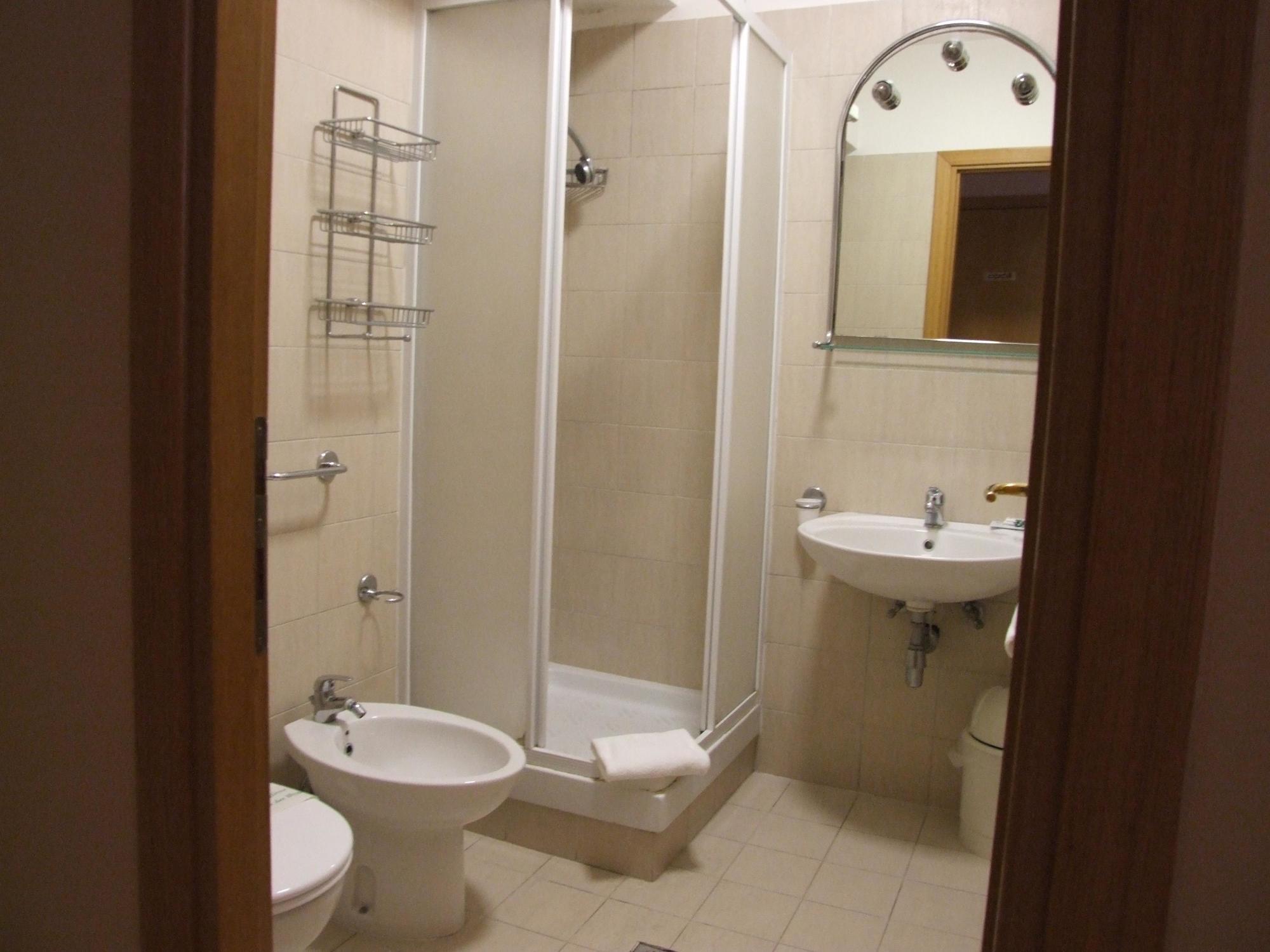Nazional Rooms Roma Dış mekan fotoğraf