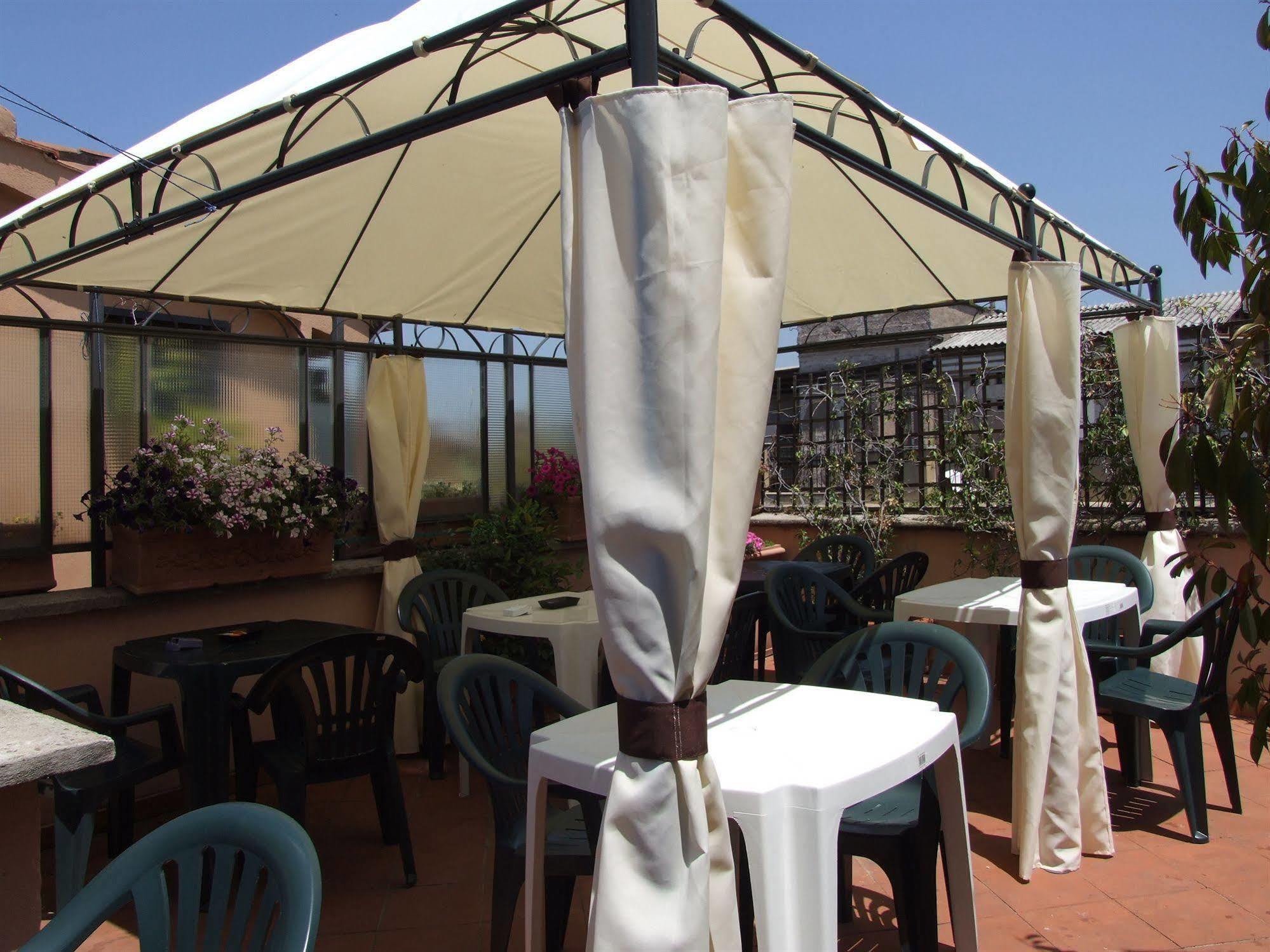 Nazional Rooms Roma Dış mekan fotoğraf