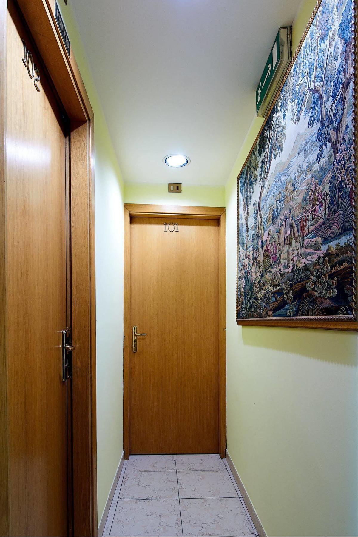 Nazional Rooms Roma Dış mekan fotoğraf